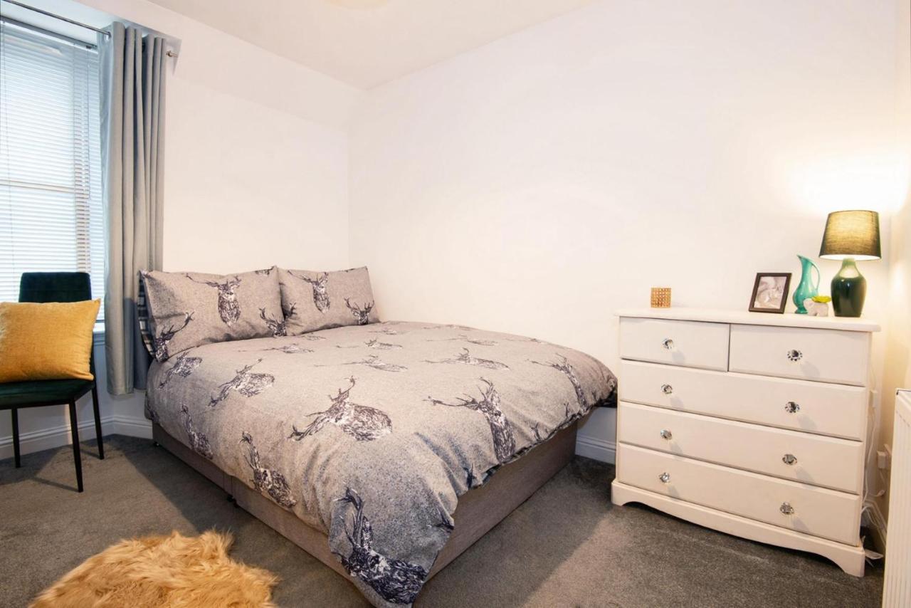 Unique 2 Bedroom Flat Kirrie Scotland * Kirriemuir